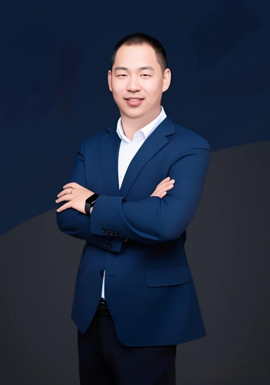 张明明.jpg